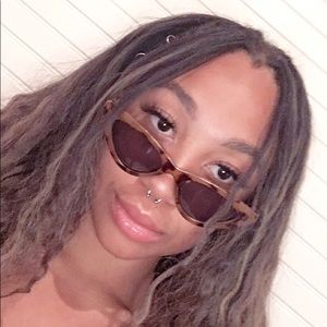 Meet your Posher, Jalynn